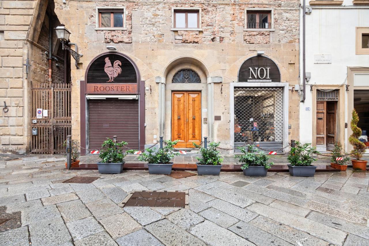 Porta Rossa Apartments Near Ponte Vecchio Флоренция Экстерьер фото