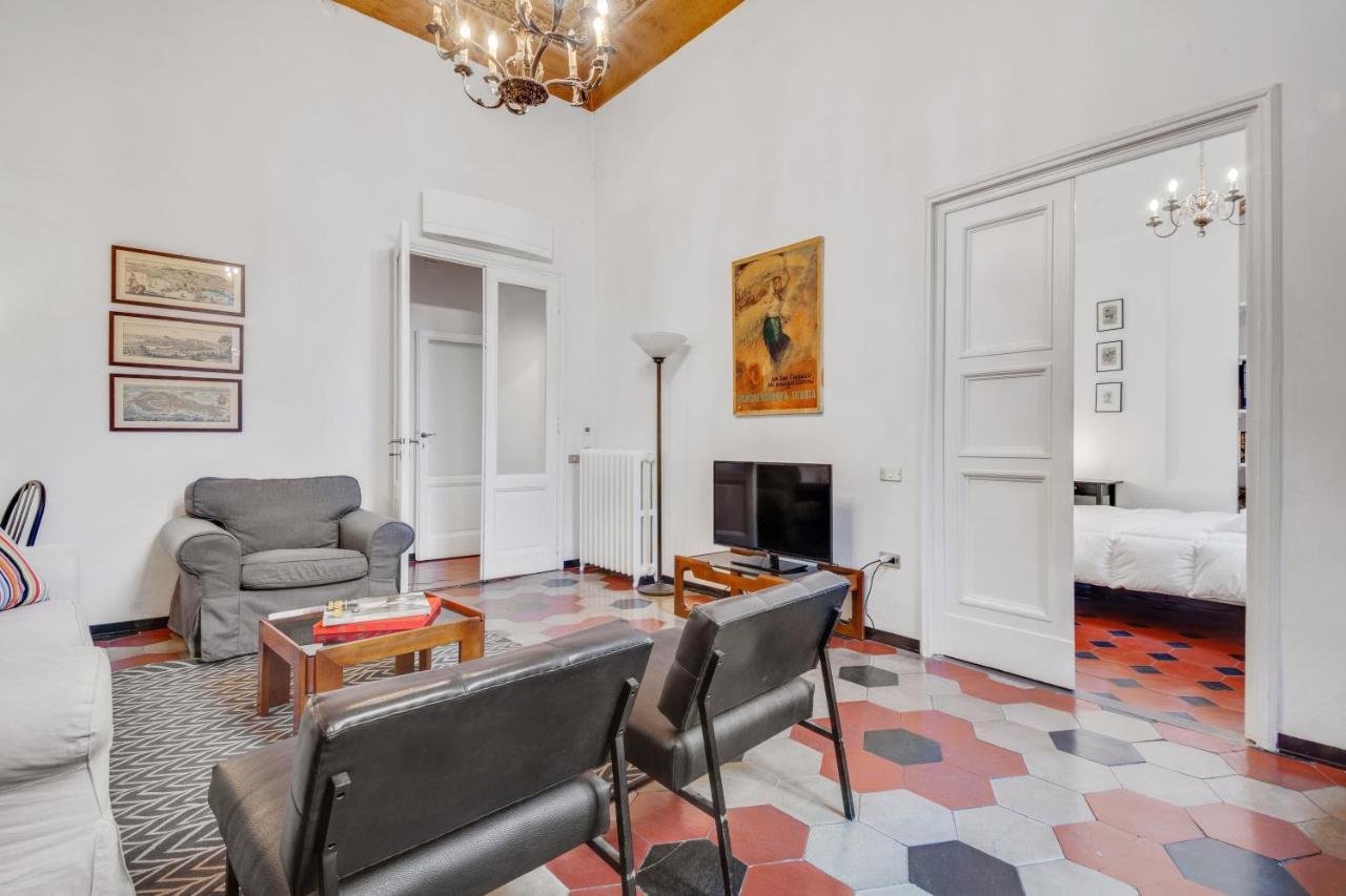 Porta Rossa Apartments Near Ponte Vecchio Флоренция Экстерьер фото